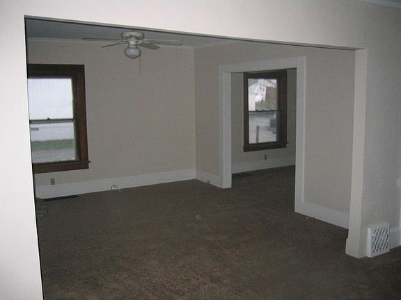 4th image of 1536 Arlington Ave