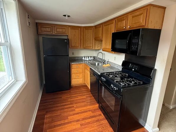 221 E Maryland Ave #B