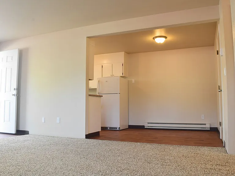 Coolidge Fourplex — Photo 9