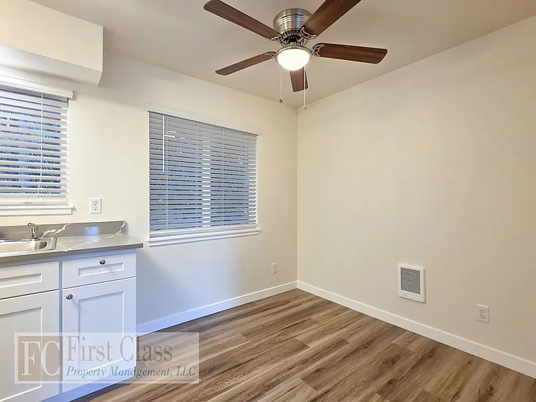 Westview Terrace — Photo 58