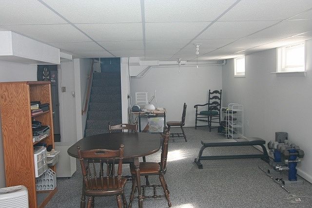 2nd image of 404 E 10th St S