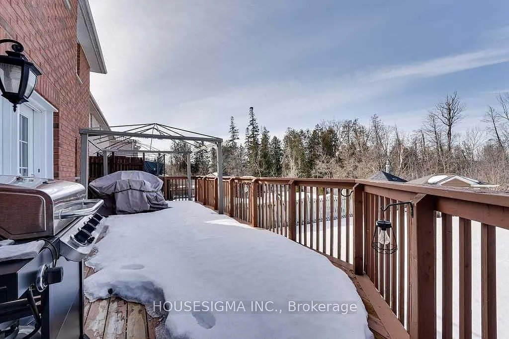 4 bed, $2,950 — Photo 4