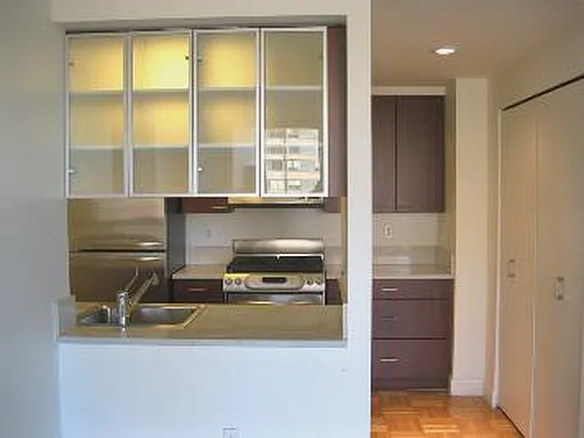 Rented by Corcoran | media 21