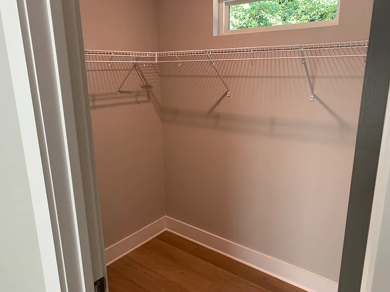 229 Vine St — Photo 10
