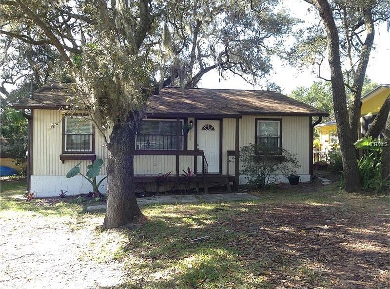 1st image of 1904 W Rambla St