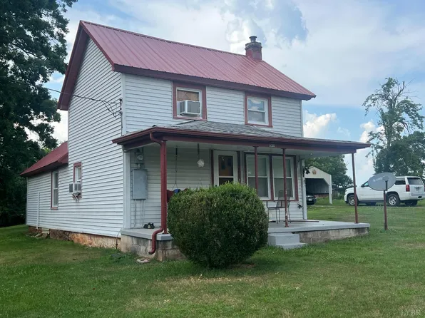 3200 Pocket Rd, Hurt, VA 24563