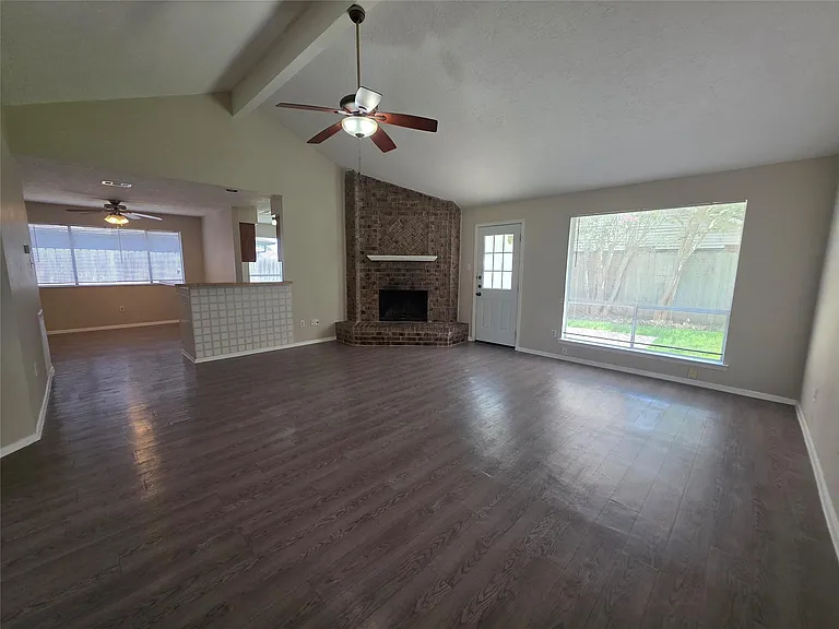 2777 Forest Point Dr — Photo 3