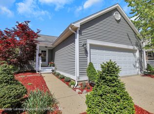 6790 Castleton Dr, Grand Ledge, MI 48837