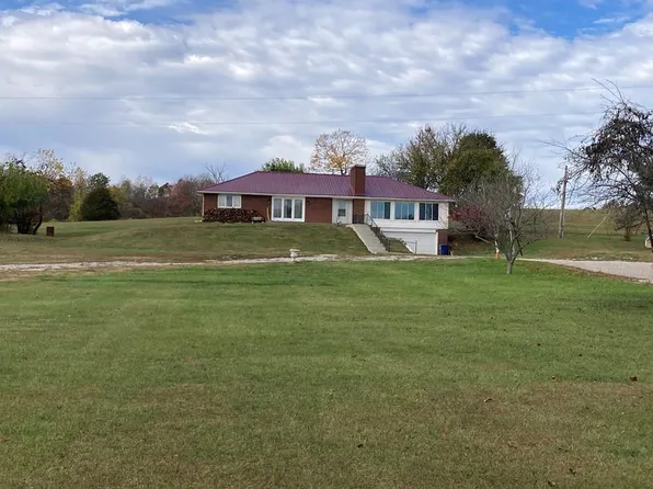 105 Meadow Run Rd, Wellston, OH 45692