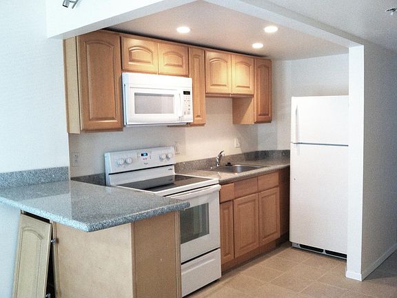 2nd image of 14303 32nd Ave NE APT E