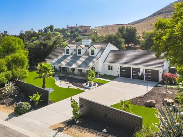 207 Saddlebow Rd, Bell Canyon, CA 91307