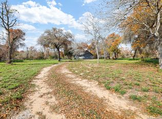 22701 Trumbo Rd, San Antonio, TX 78264
