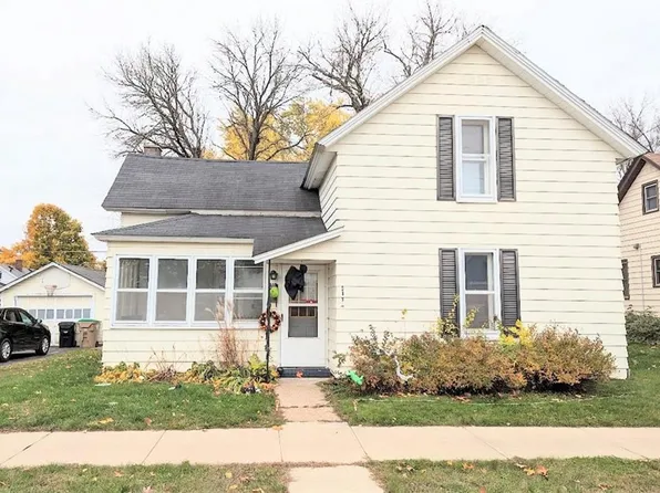 517 West Spruce Street, Chippewa Falls, WI 54729
