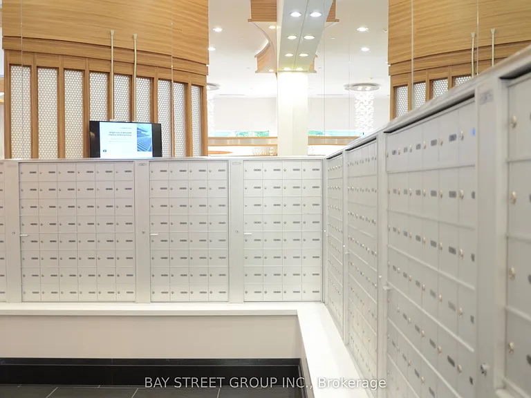 555 Wilson Ave #1009E — Photo 13