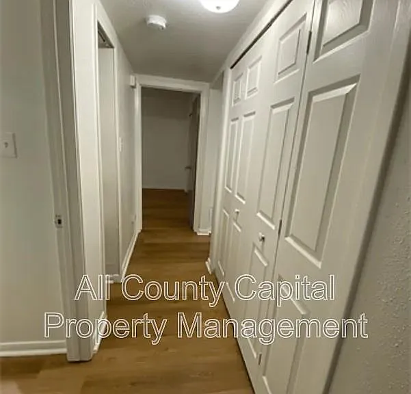 829 Ken St #B — Photo 6
