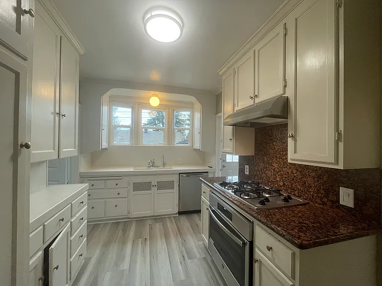 1016 Vineyard Dr — Photo 14