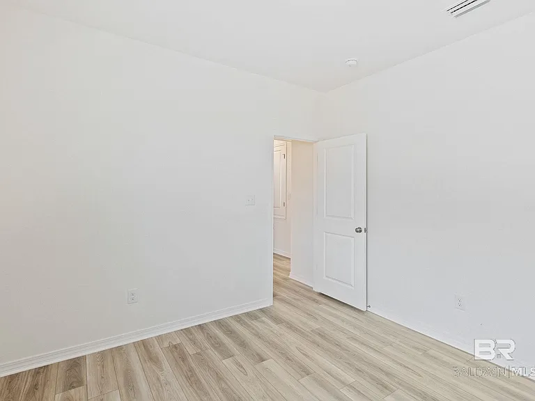 23828 Dominus Dr — Photo 17