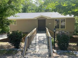 1038 Westhaven Dr, West Columbia, SC 29169