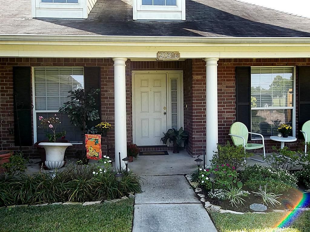 https://photos.zillowstatic.com/fp/53446c9c600c98441af78241530e672c-cc_ft_1536.jpg

