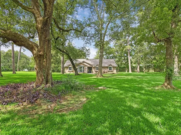 1311 Forest Cove Dr, Humble, TX 77339