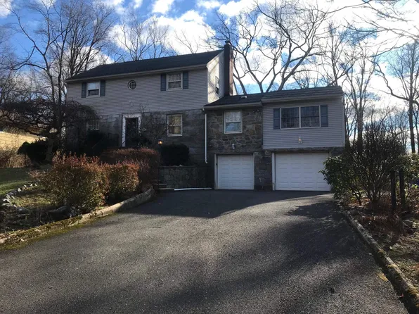 31 Mountainside Dr, Wayne, NJ 07470