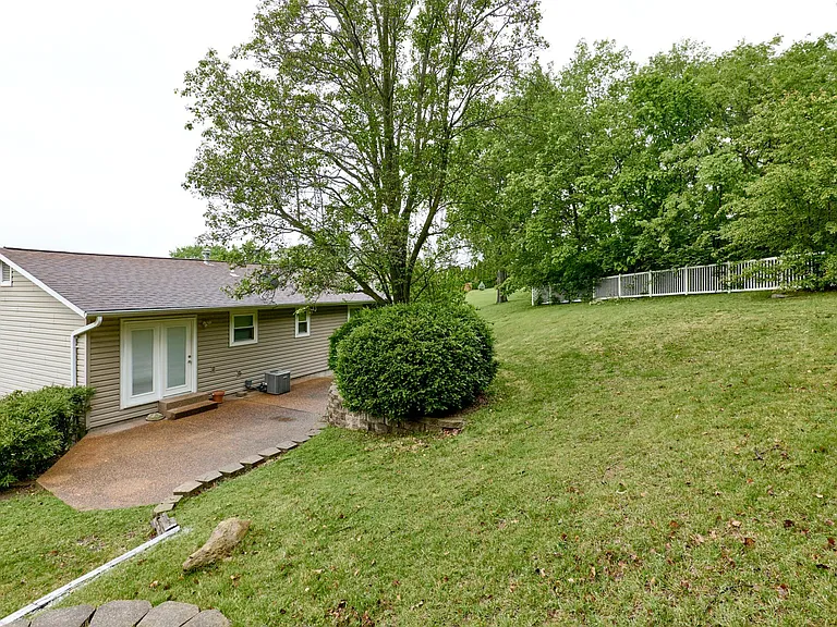 6001 La Chateau Ct — Photo 30