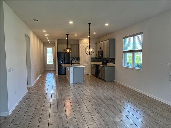 5th image of 8010 Cherrystone St #8010