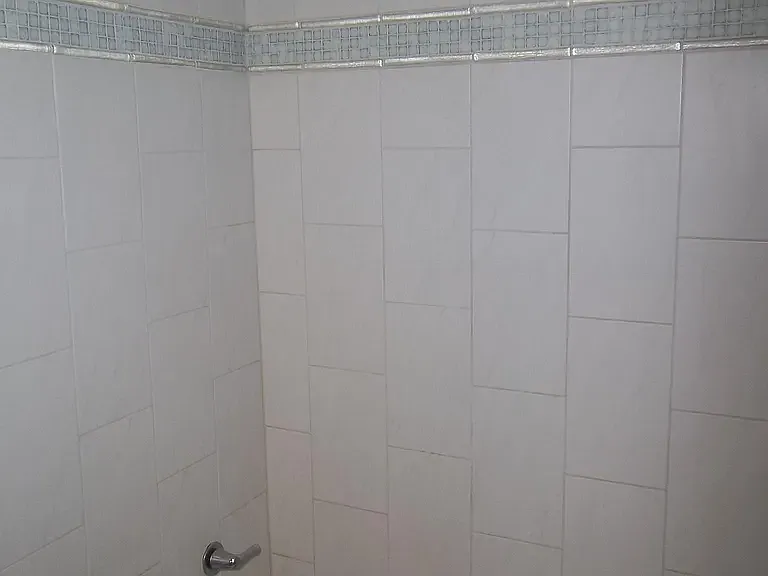 303 Morton Ave — Photo 8