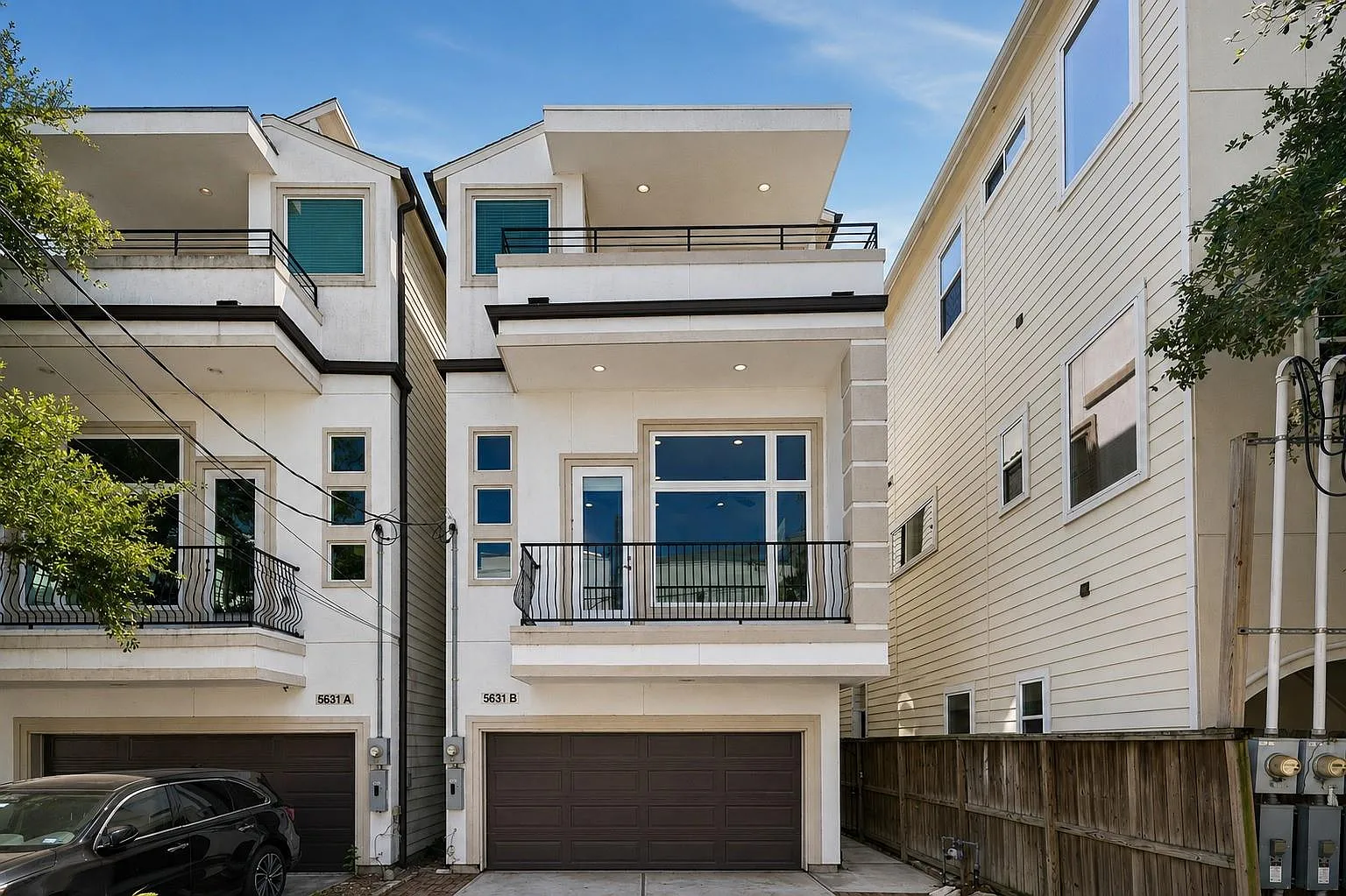 3 bed, 3.5 bath, 2927 sqft, $3,900 — Photo 1