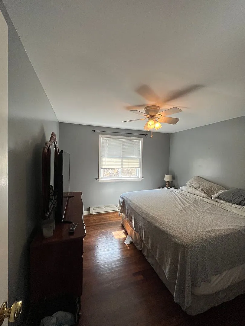 3301 Batavia St — Photo 4
