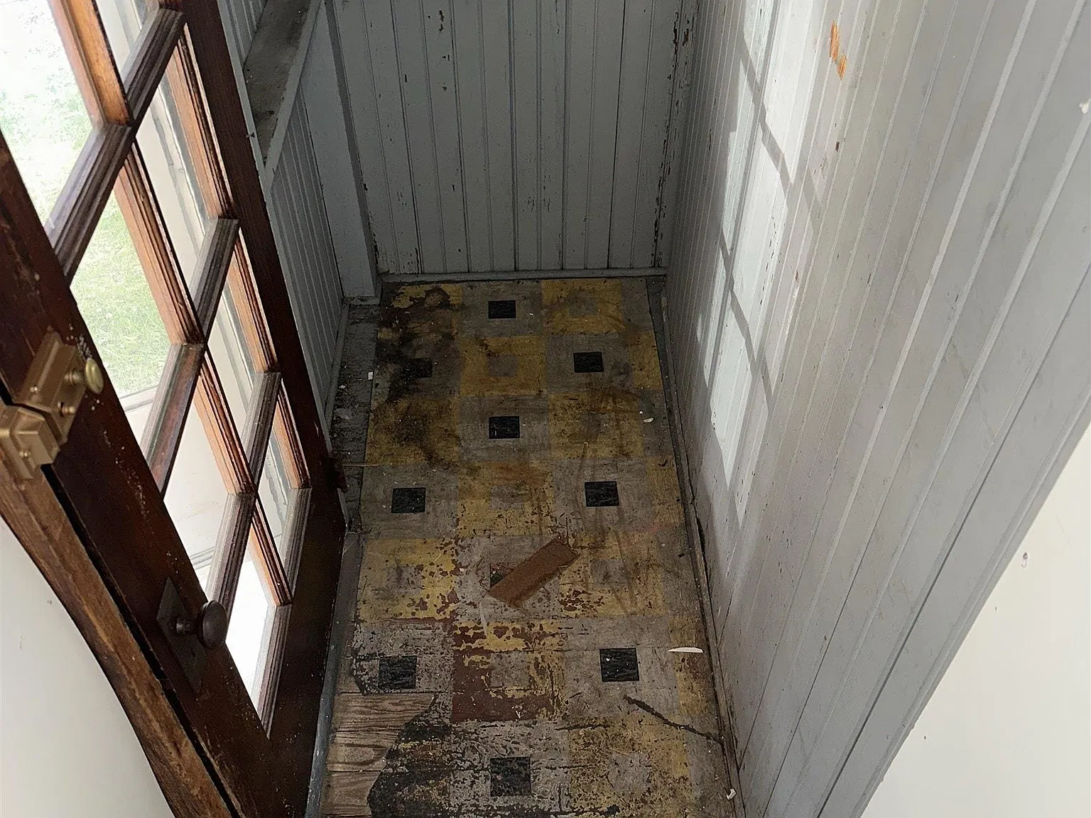 2 bed, 1.0 bath, 920 sqft, $750 — Photo 3