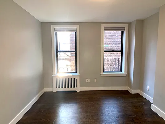 Rented by Tourma Realty LLC | media 28