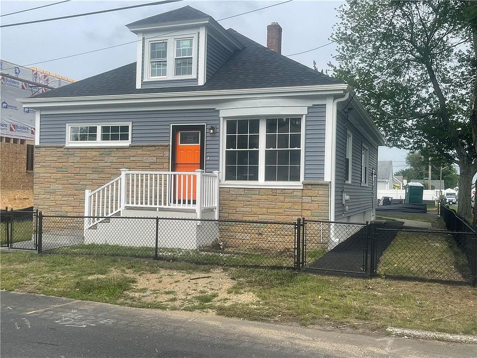 1st image of 51 Rosella Ave