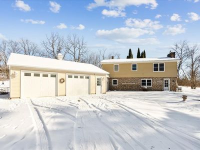 2553 Hilton Ave, Denver, IA, 50622