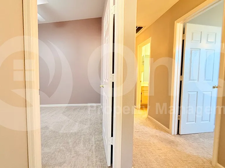 9405 E Presidio Rd — Photo 37