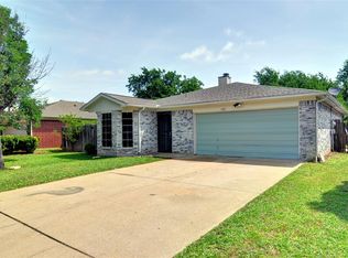 1405 Horncastle St, Fort Worth, TX 76134
