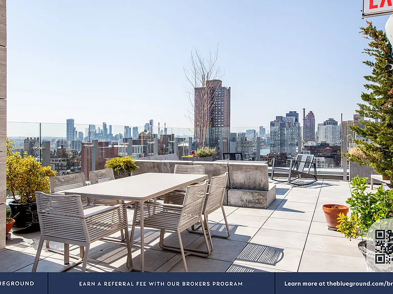 515 E 86th St #1203 — Photo 15