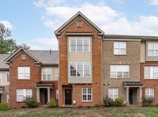 9909 Grettle Ct, Raleigh, NC 27617