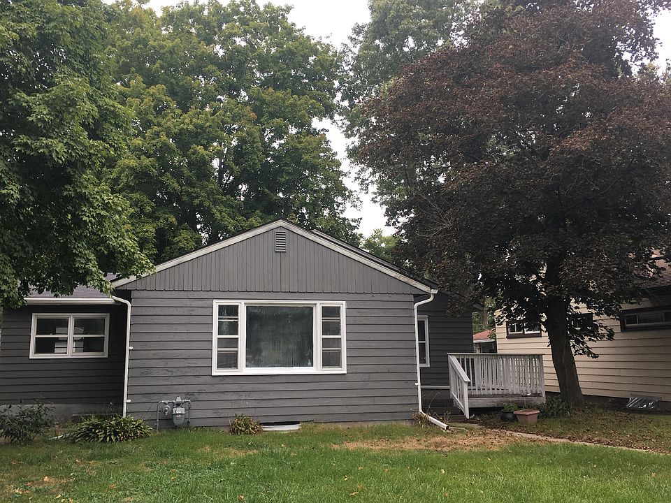 1st image of 1811 Pierce Ave