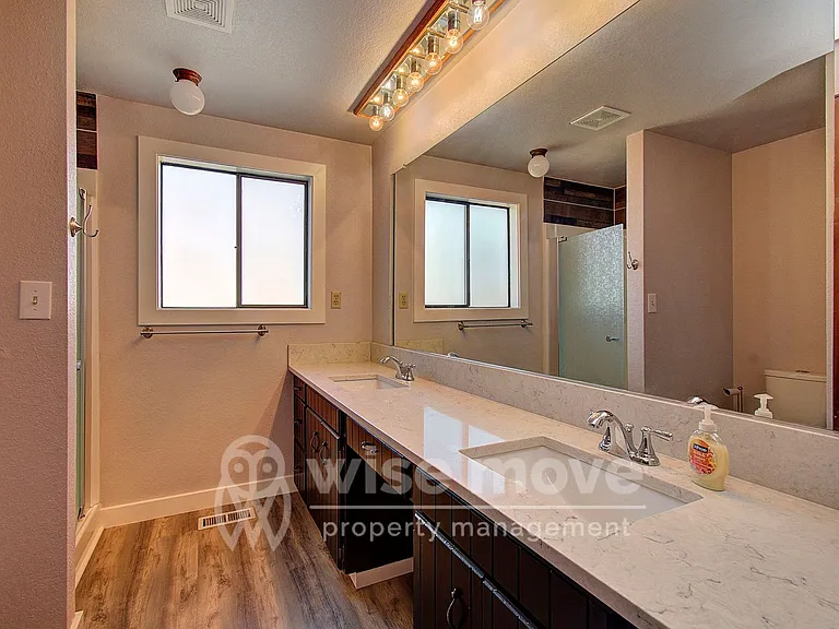 4001 NW 127th St — Photo 30
