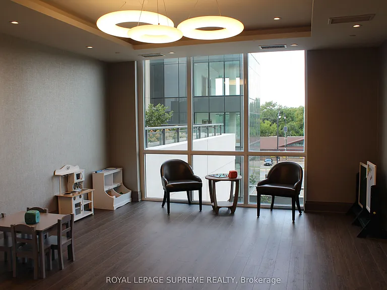 15 Lynch St #606 — Photo 23