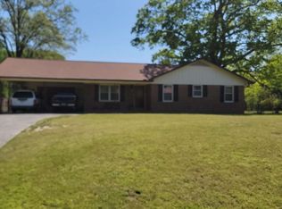 404 Vineyard Rd, Griffin, GA 30223