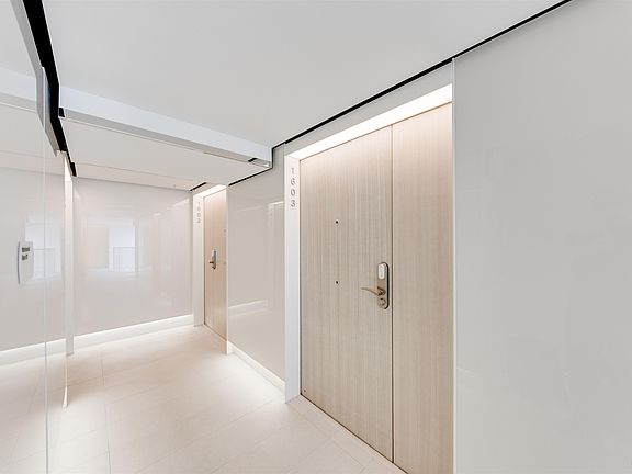 2nd image of 1033 Nelson St #1603