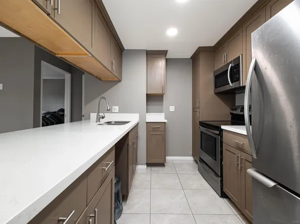 178 4th Ave APT 14, Chula Vista, CA 91910