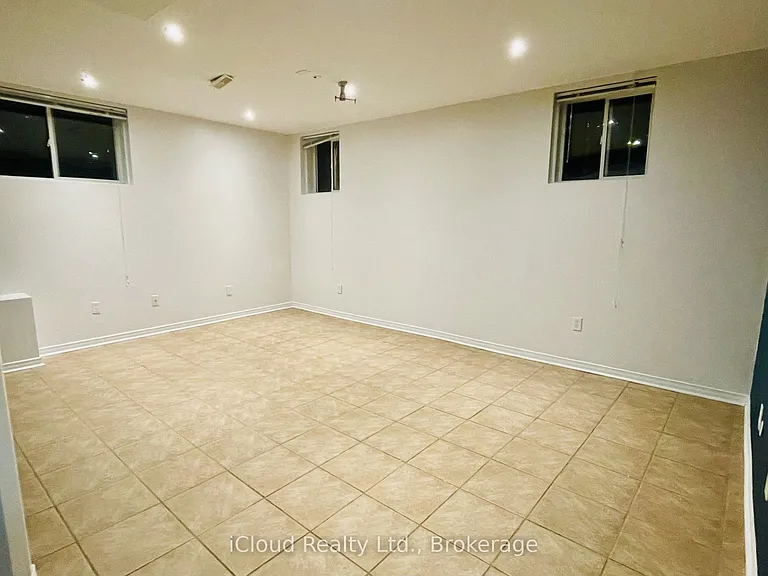 1013 McCuaig Dr — Photo 38