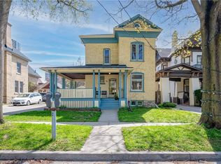 25 Ahrens St W, Kitchener, ON N2H 4B6