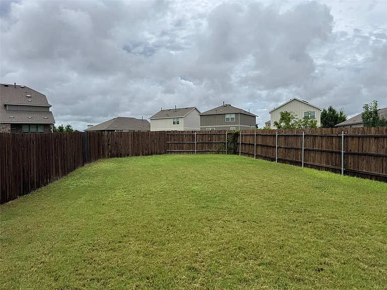 250 Zuma Dr — Photo 34