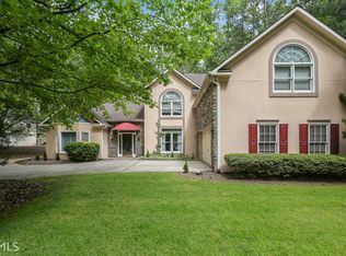 215 Springwater Chase, Newnan, GA 30265