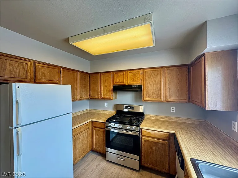 7048 Burcot Ave #50 — Photo 7
