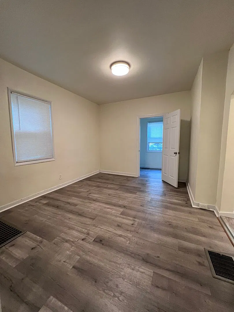 Updated 1br studio apartment! — Photo 1